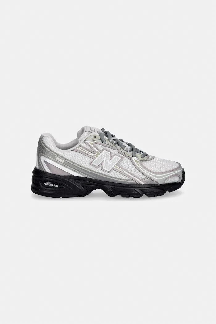 New Balance 740 para niños