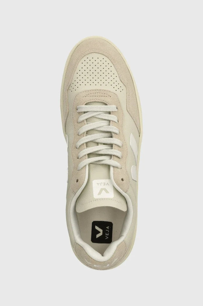 Zapatillas de piel Veja V-90