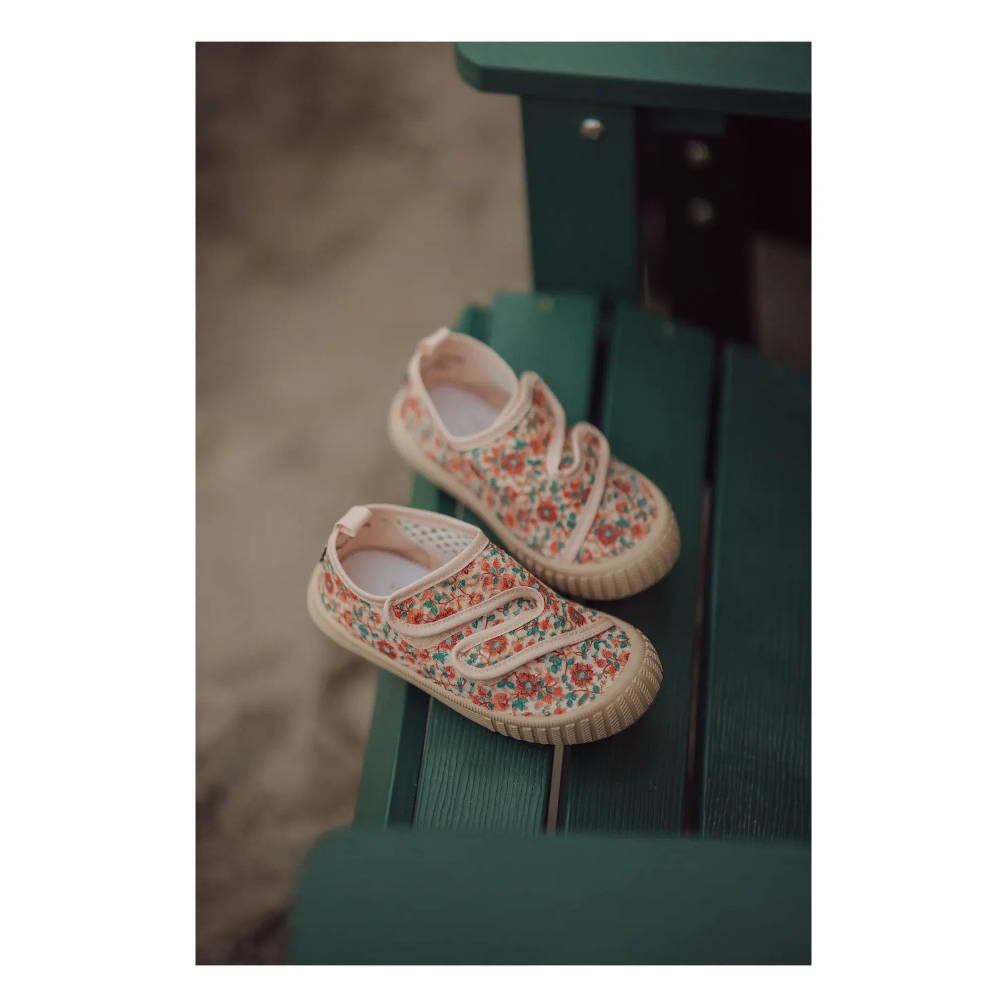 Grech & Co - Flowery Play Zapatillas Rayadas Fibras recicladas | Crudo