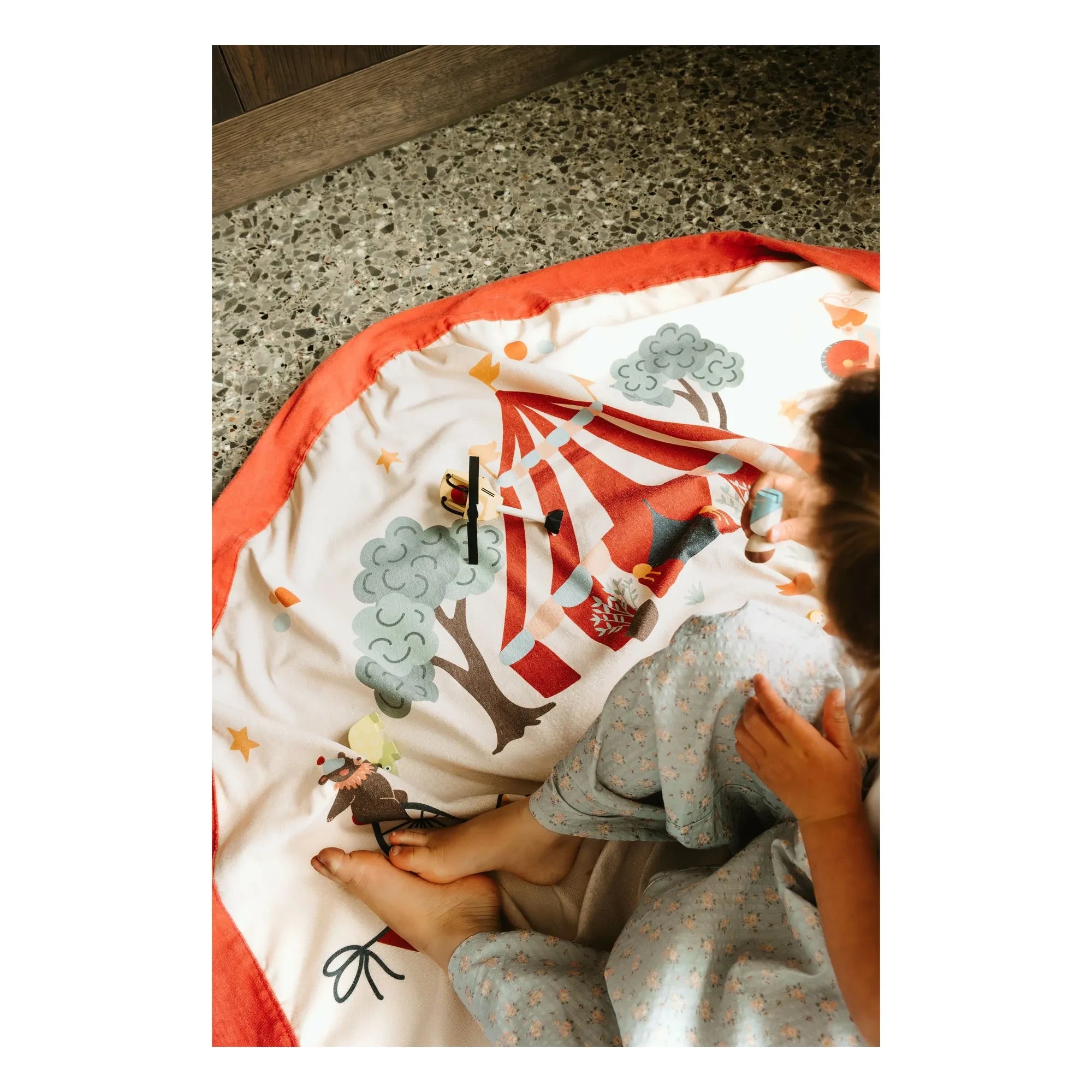 Play and Go - Bolsa Noomad / Tapete de juego - Circo