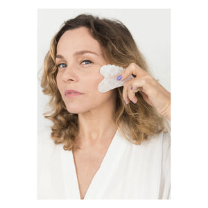 Sentara - Gua Sha de Jade Blanco en Forma de Corazón Dentado