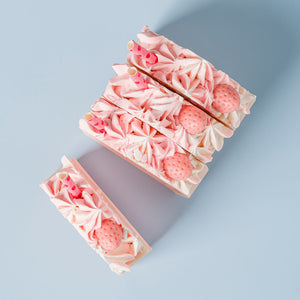 Baveal – Jabón Hidratante de Manos y Cuerpo con Diseño de Rebanada de Pastel Cake Art