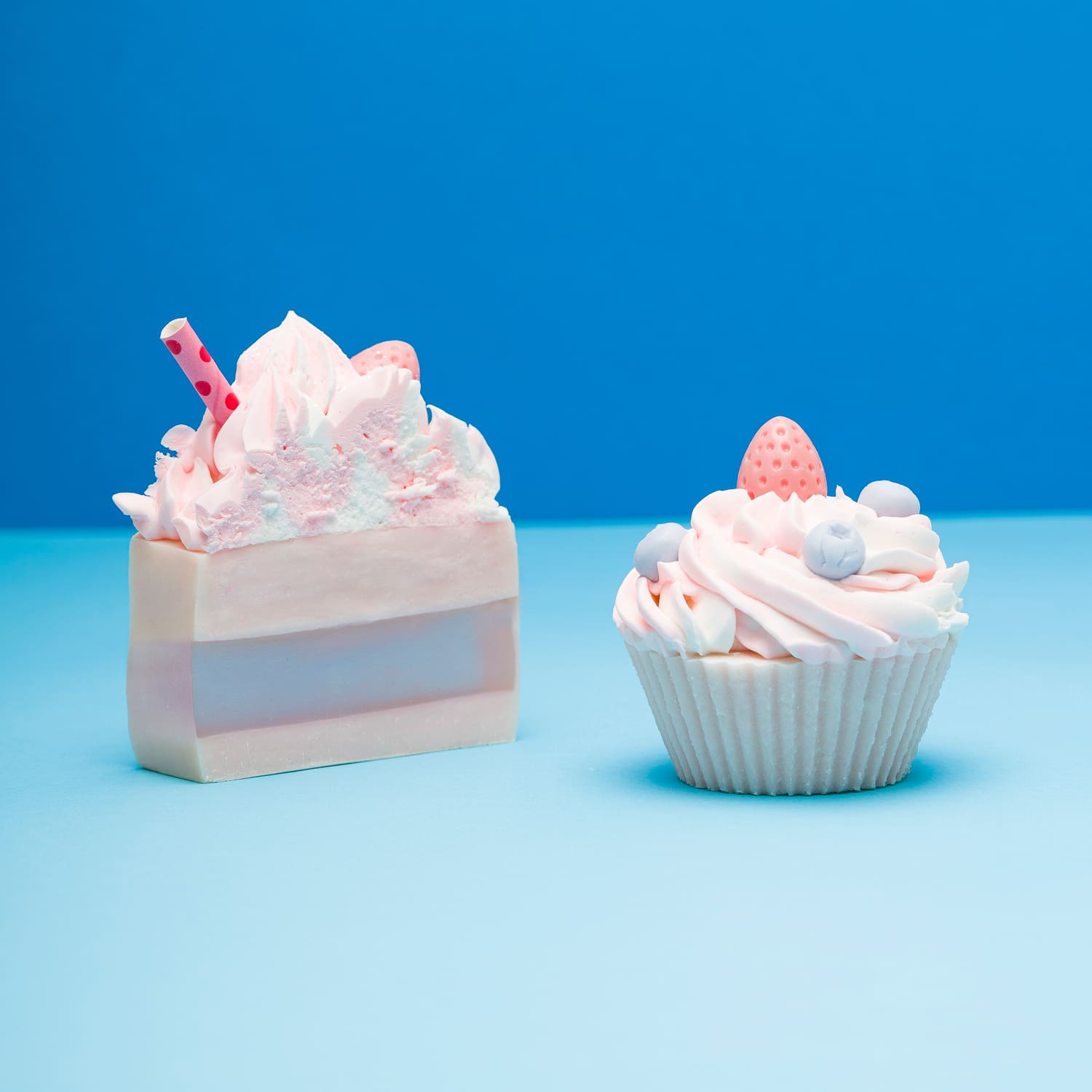 Baveal – Jabón Hidratante de Manos y Cuerpo con Diseño de Rebanada de Pastel Cake Art