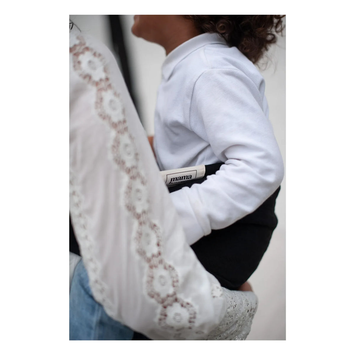 Mama Hangs - Mochila portabebés Carry &amp; Walk | Negro