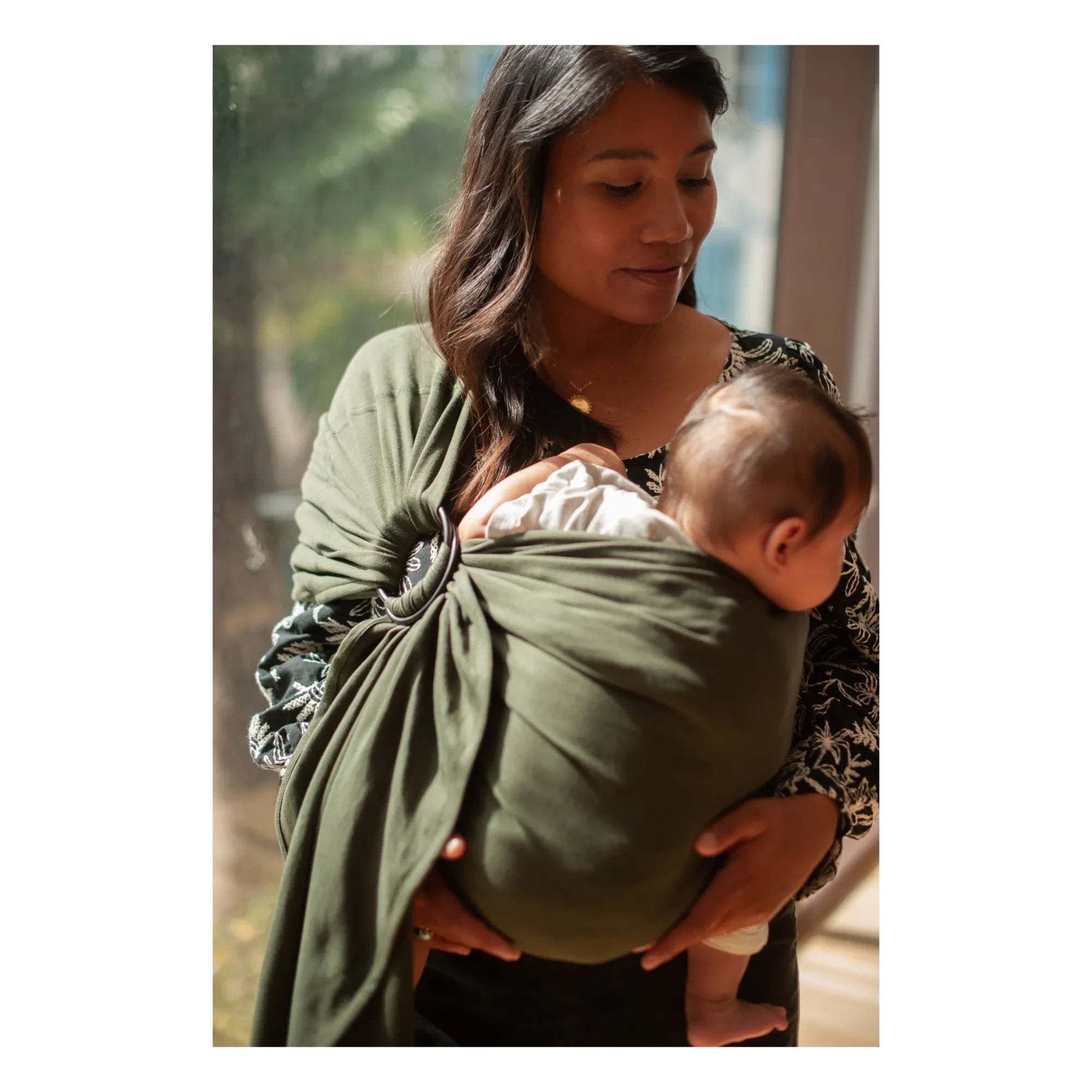 Mama Hangs - Envoltura de Bebé de Algodón Orgánico | Verde Oliva