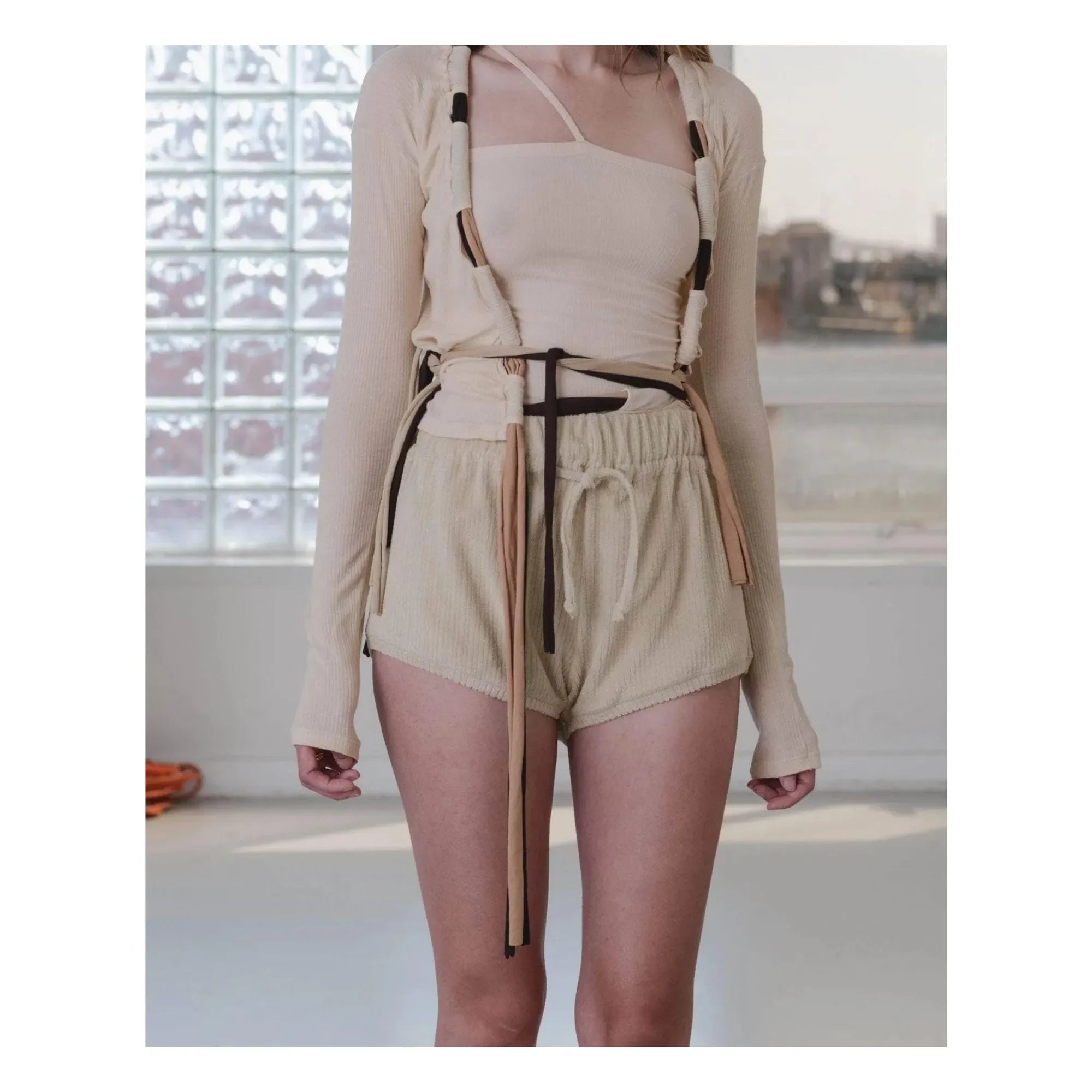 Baserange - Shorts de Toalla de Algodón Orgánico Pose | Beige