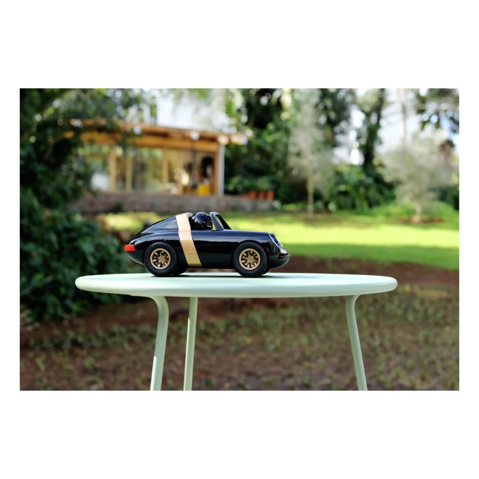 Playforever - Coche Luft | Negro