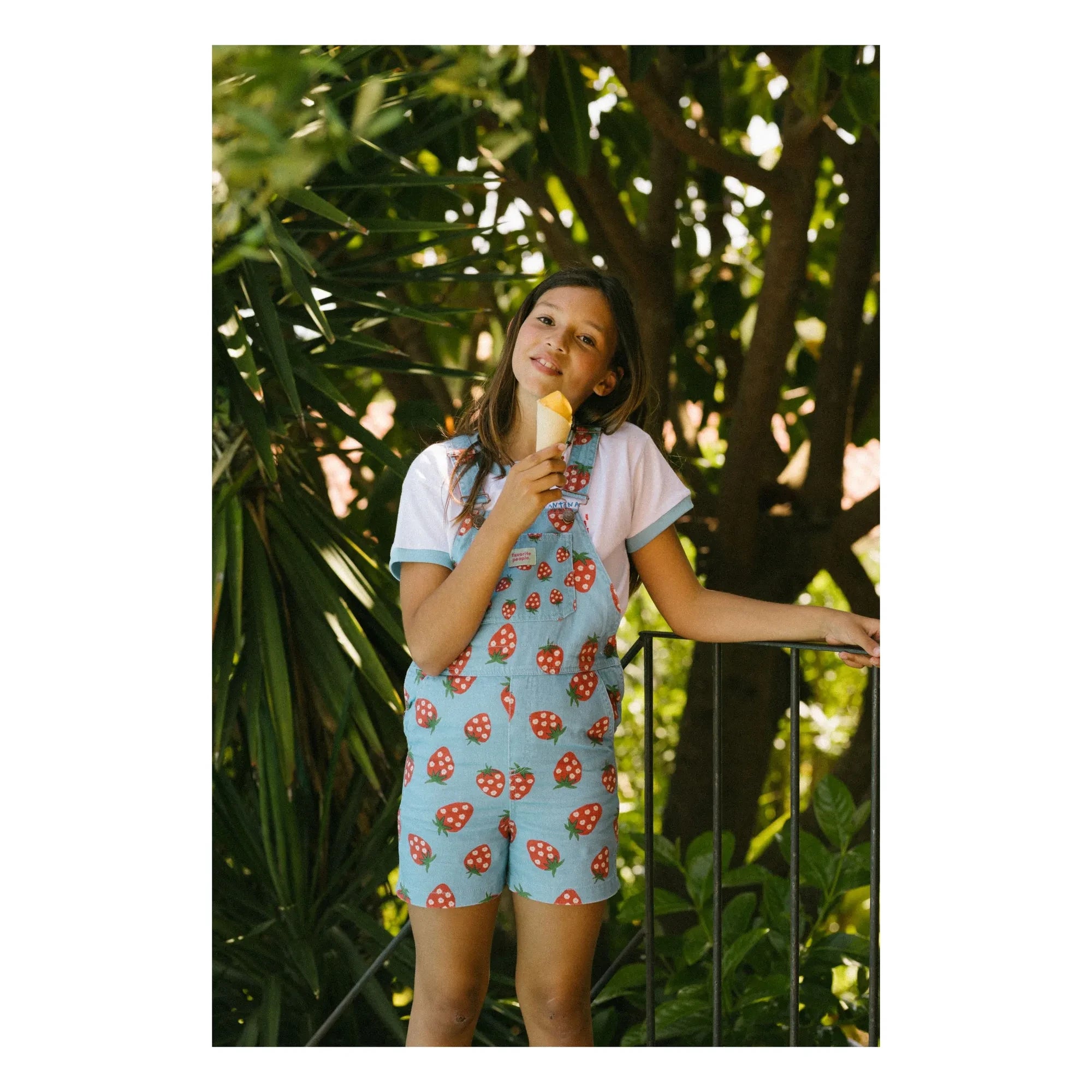Favorite People - Peto corto de fresas de Apulia | Azul