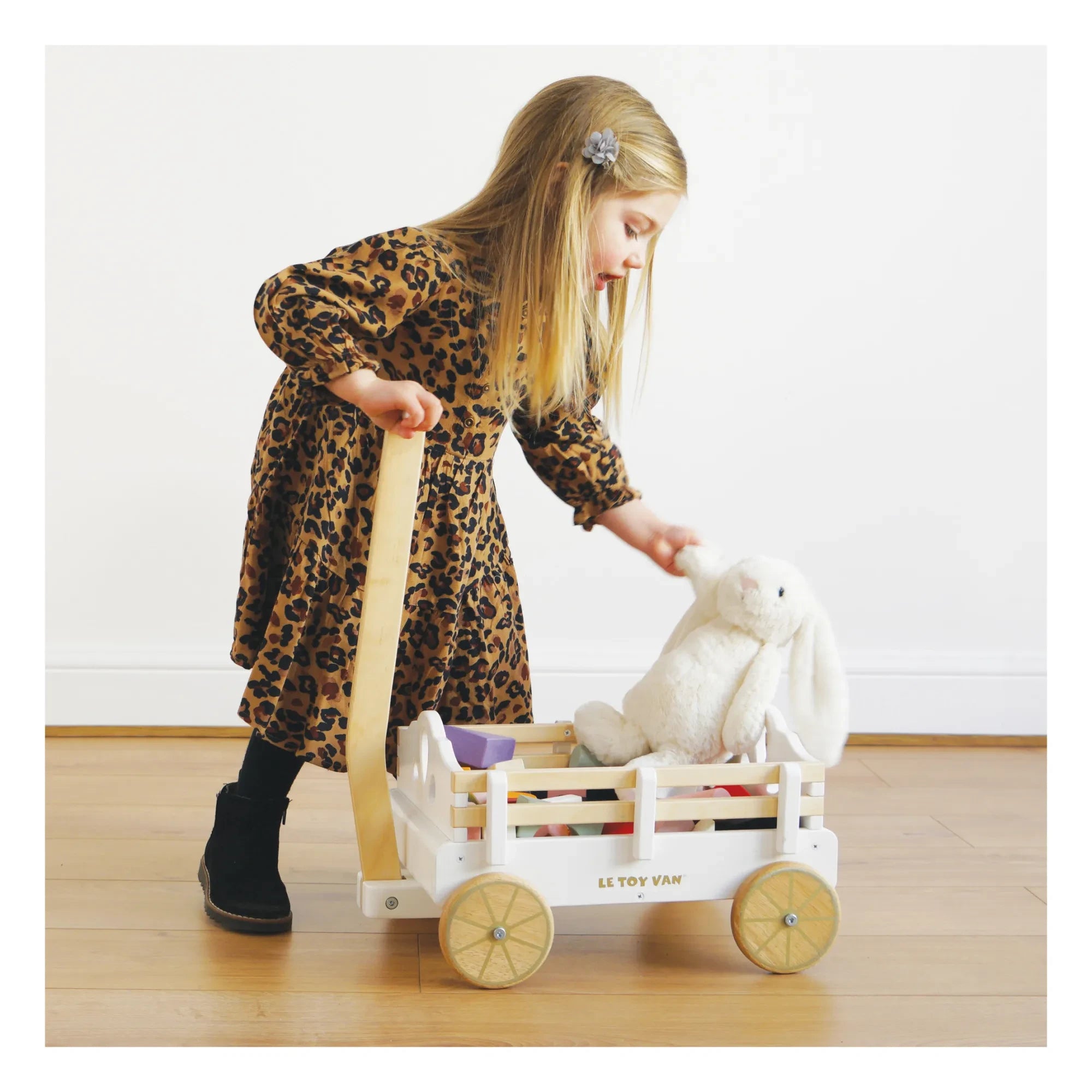 Le Toy Van - Coche de arrastre de madera