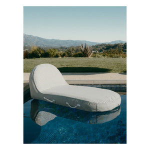 Business & Pleasure Co. - Colchoneta de piscina flotante | Azul marino