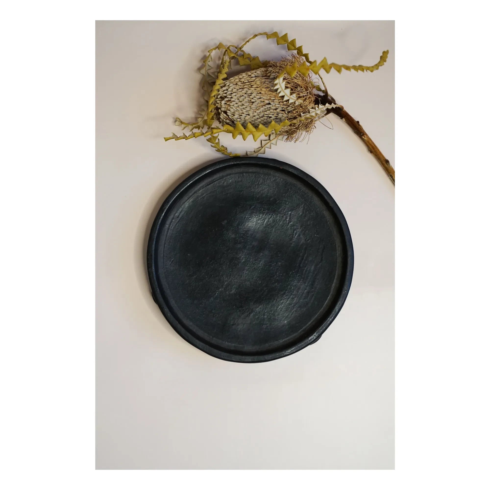 Woodmata - Plato de loza de terracota | Negro