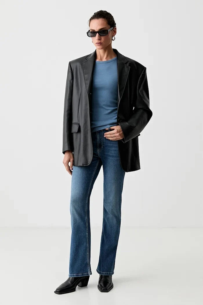 Vaqueros AllSaints bootcut para mujer