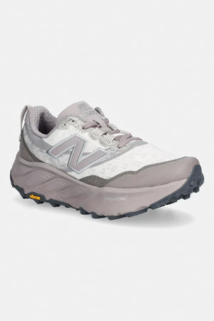 Zapatillas de entrenamiento de mujer New Balance HIERRO