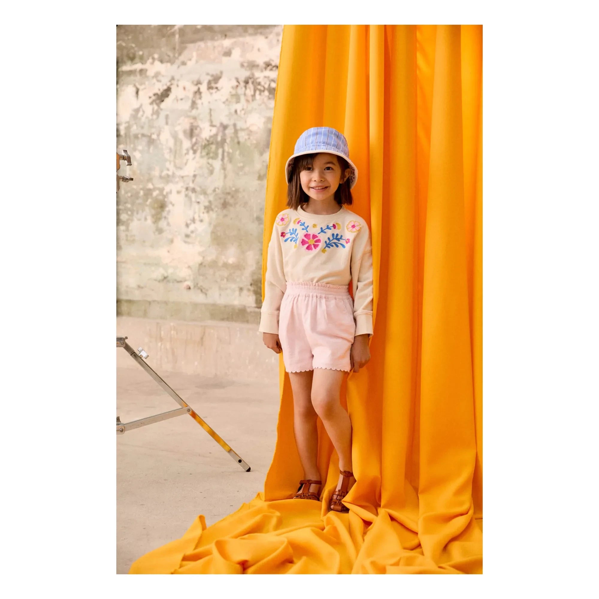 Louise Misha - Sudadera bordada Estella | Crema