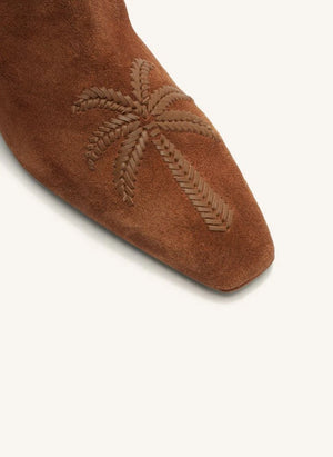 Farm Rio - Bota boho de ante con flecos y tacón de cuña | Marrón