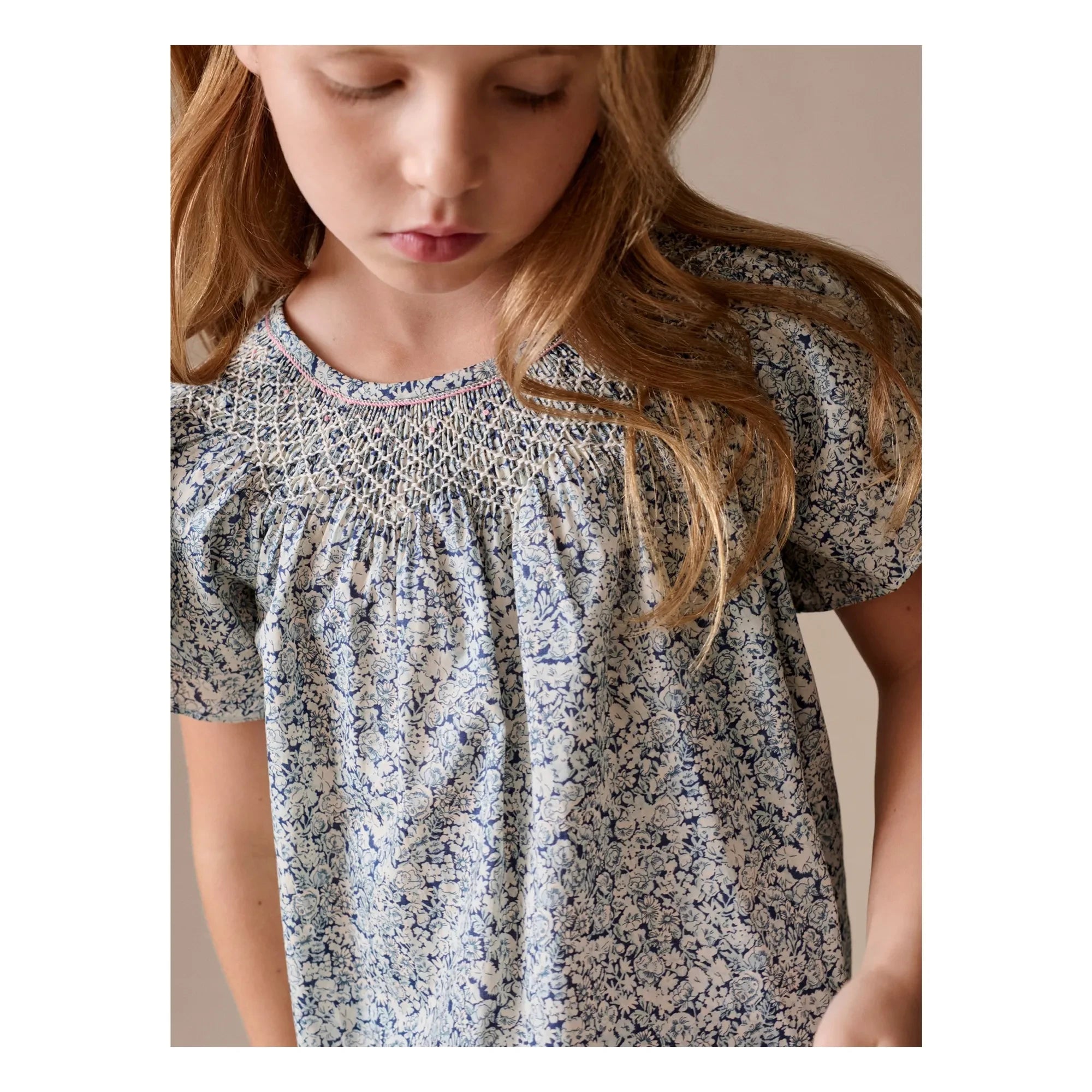 Bonpoint - Blusa Nella Fleurie de algodón orgánico con fruncido | Azul Prusia