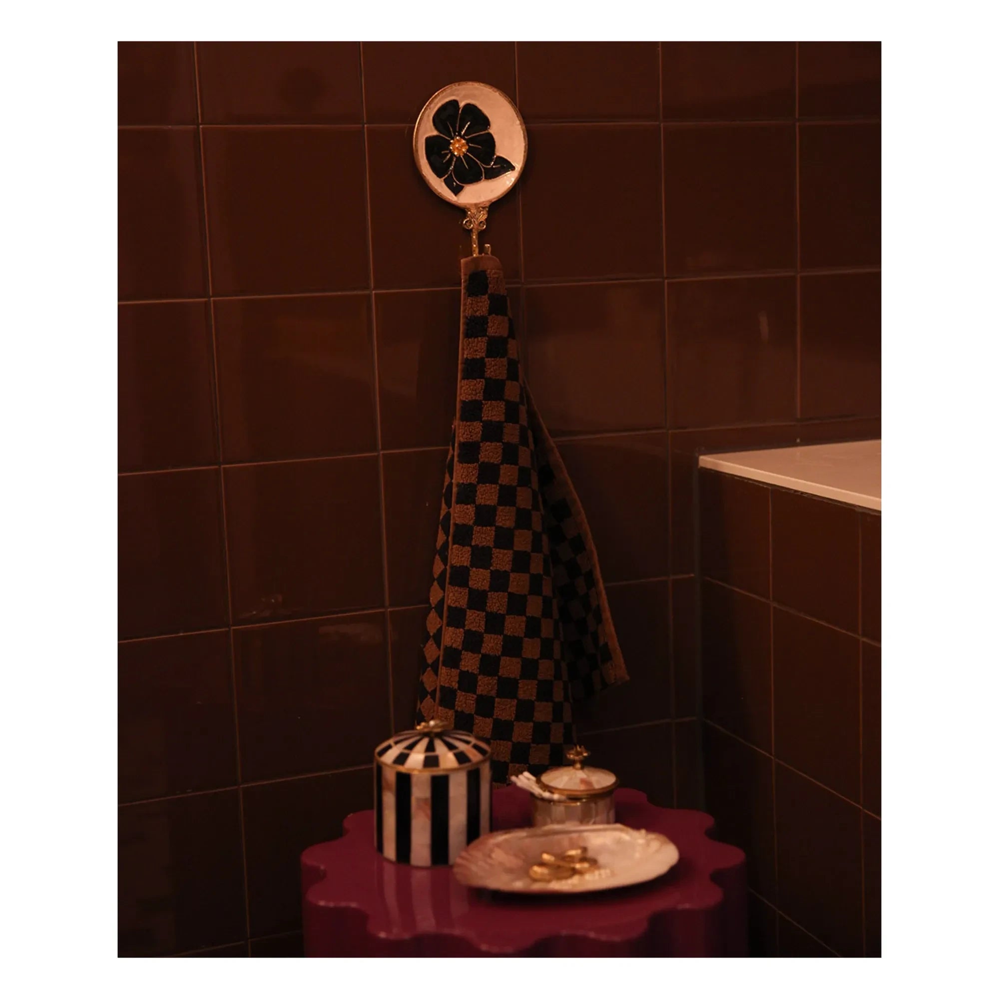 Doing Goods - Zoey Circus Box | Negro