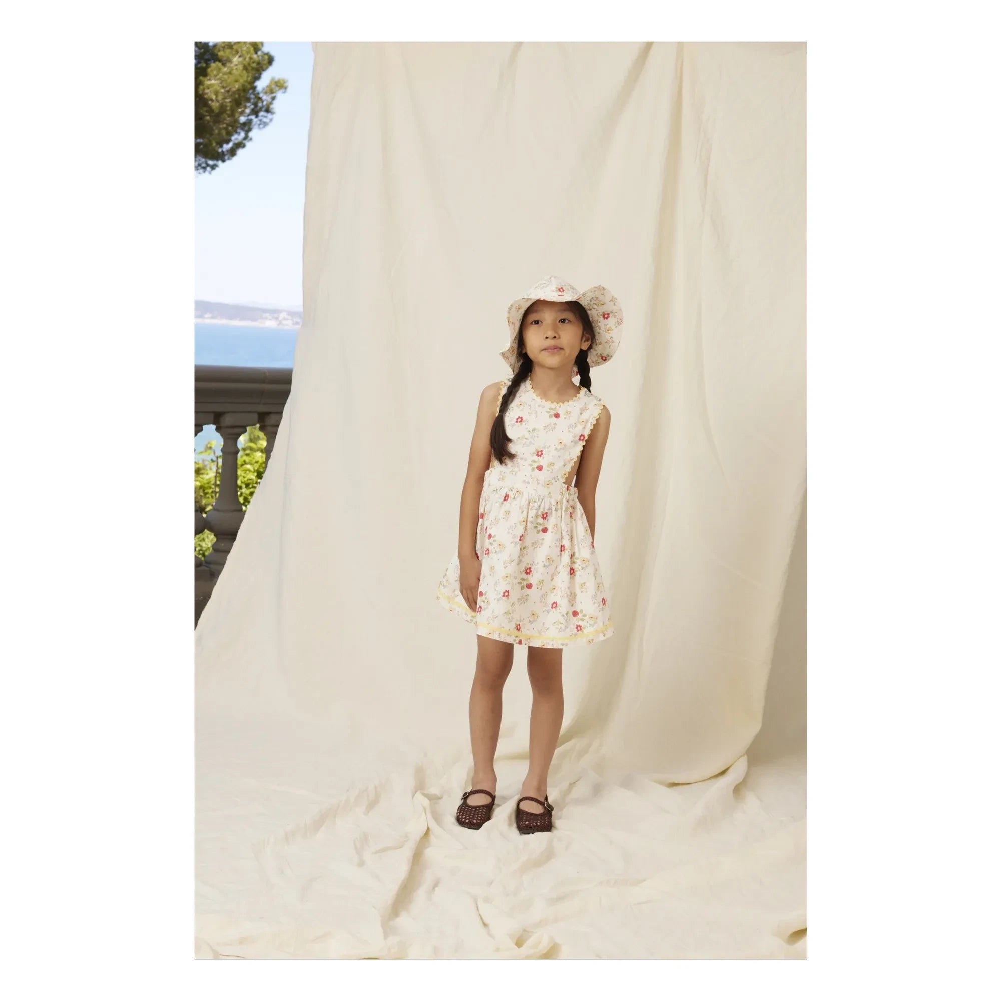 Bebe Organic - Vestido de babero con volantes Annice Fleurie | Blanco