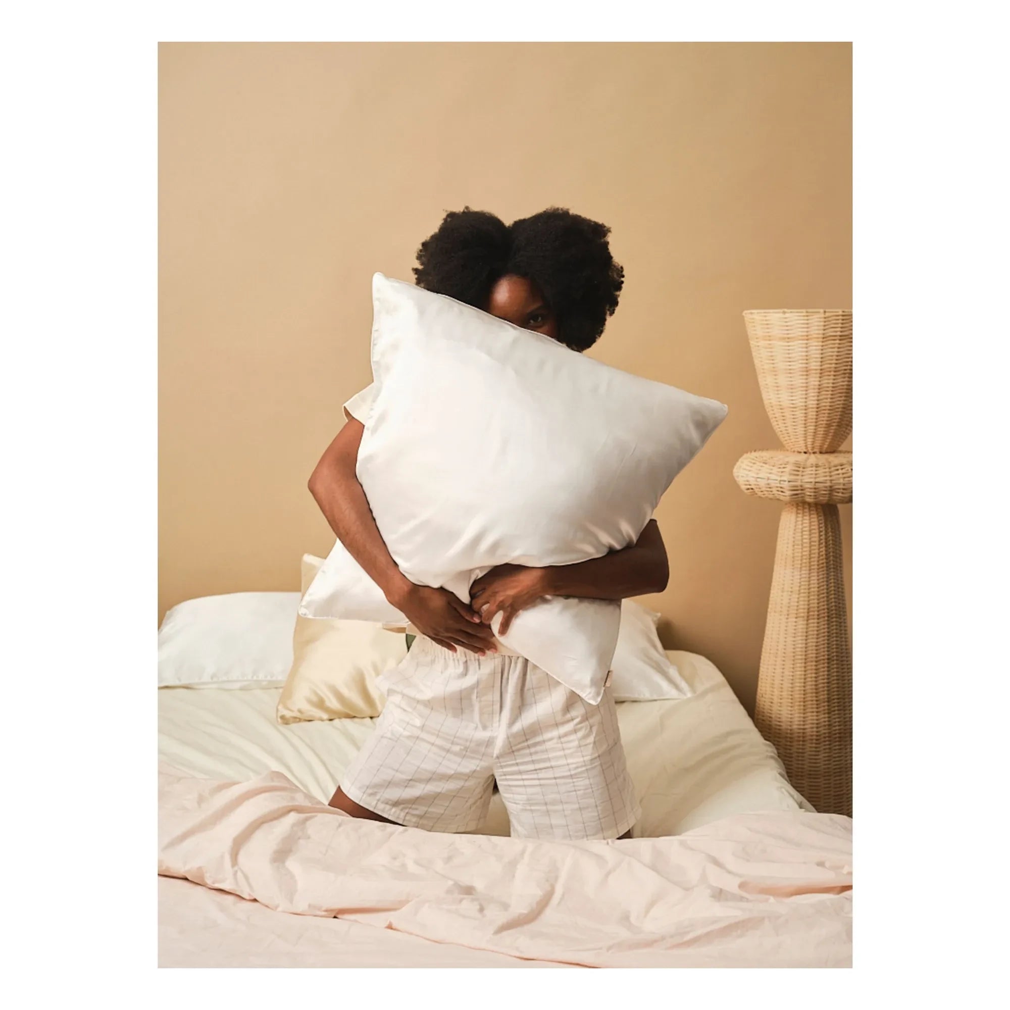 Emily's Pillow - Funda de almohada de seda de morera blanca