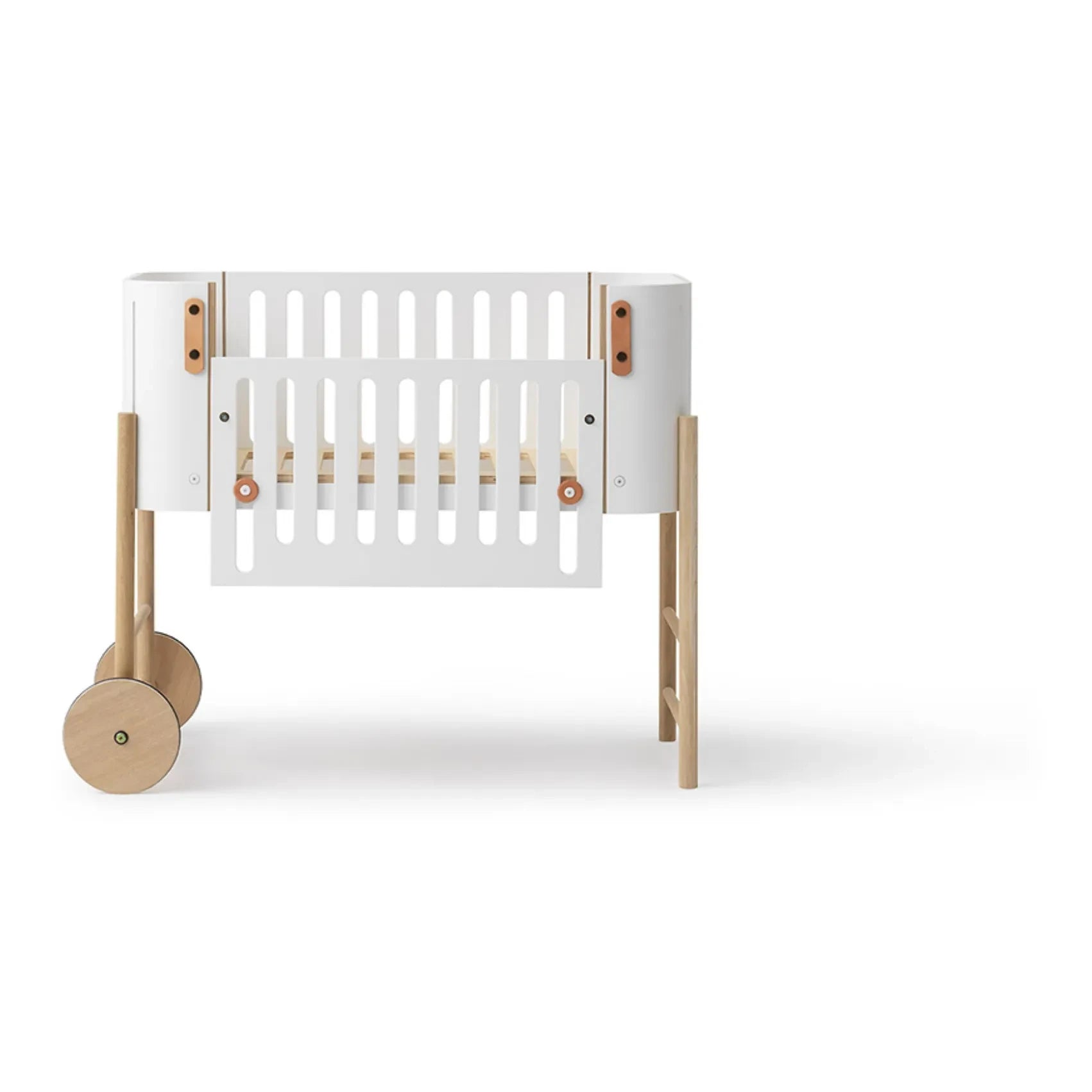 Oliver Furniture - Cododo Uzatılabilir Ahşap Yatak | Beyaz