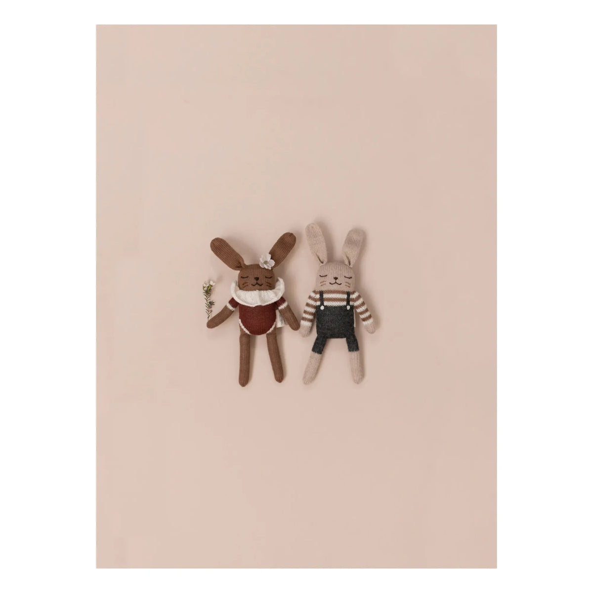 Main Sauvage - Juguete de peluche de conejo Siena Tulumlu