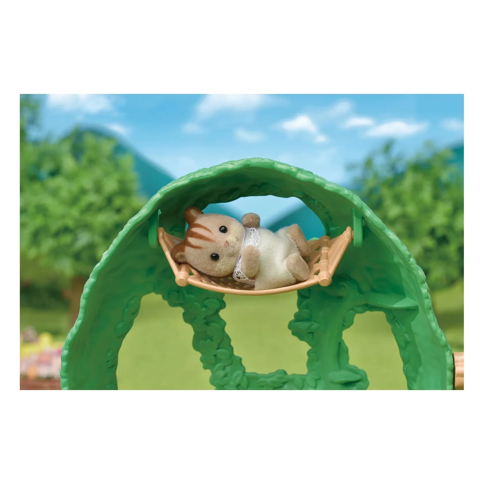 Sylvanian Families - Casita de Bebés y Muñeca Ardilla Bebé