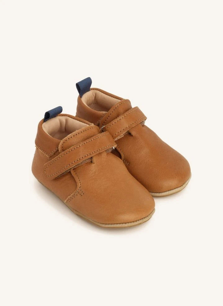 Lazare - Achilles Zapatilla Ultra Suave | Camel