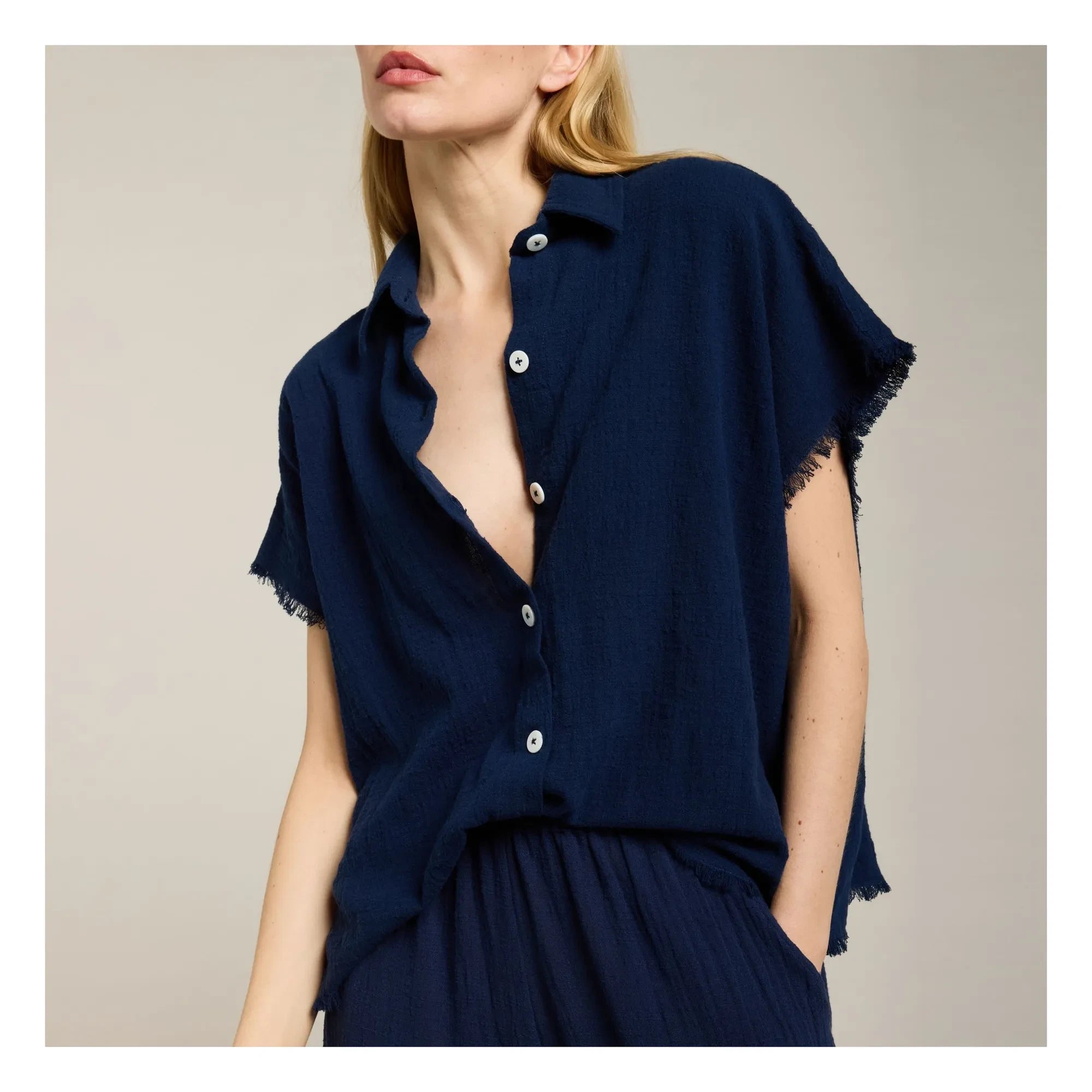 Maison Saint Julien - Camisa Corinto Gasa de algodón | Azul marino