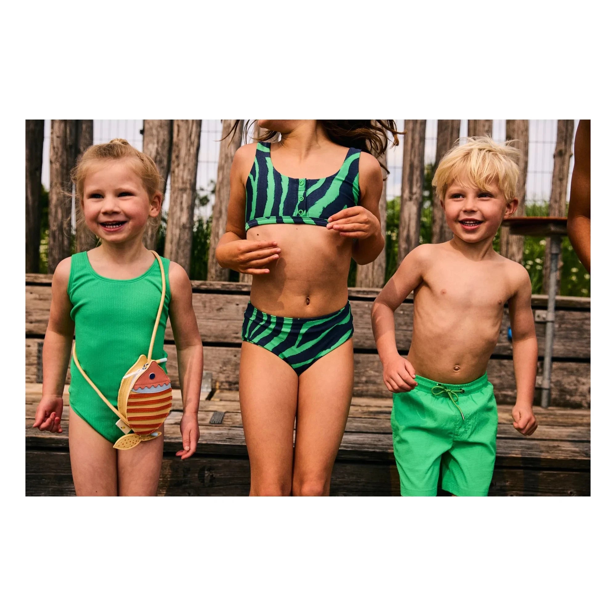 Beachlife - Bañador de fibra reciclada con textura liso | Verde
