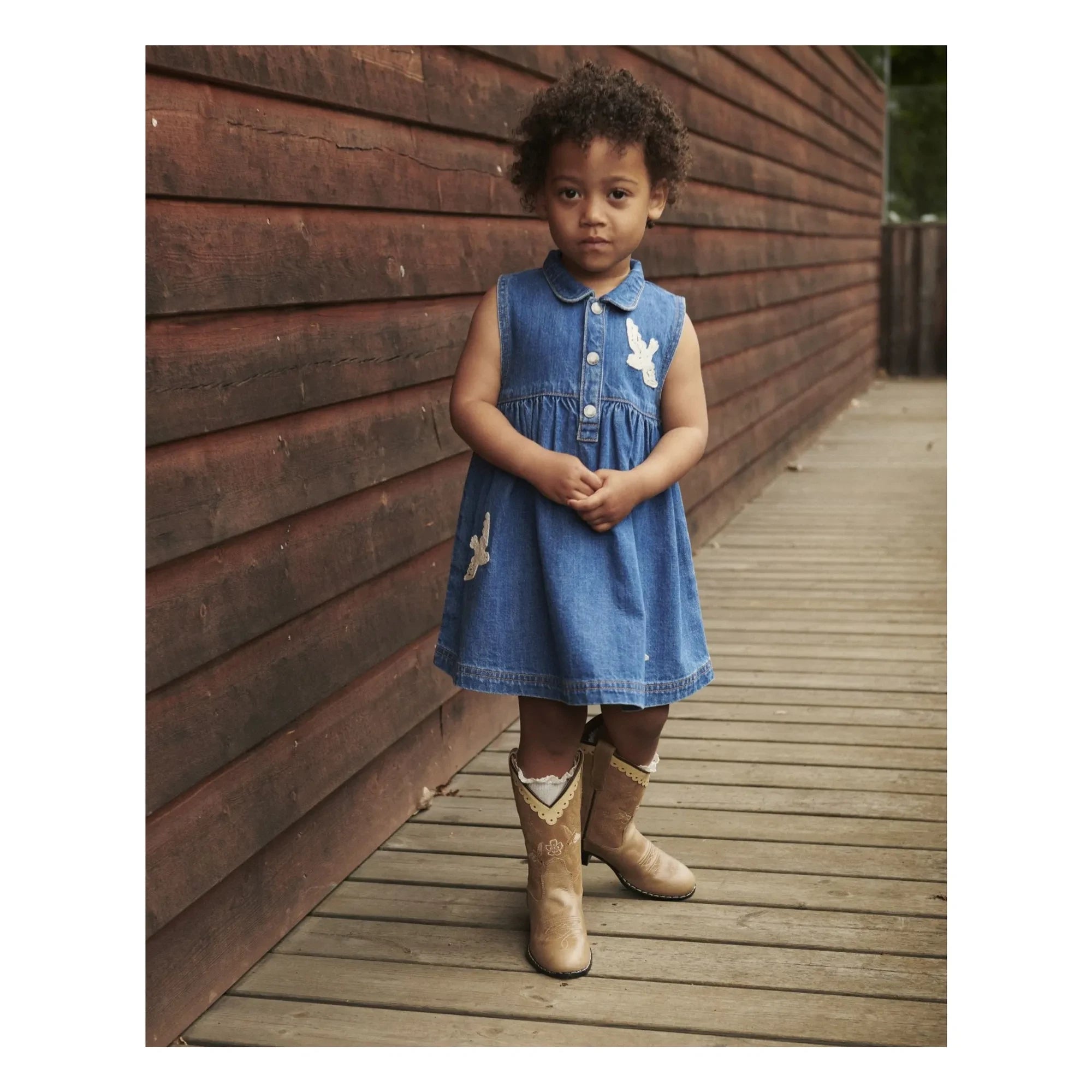 Copenhagen Colors - Vestido vaquero de algodón orgánico con estampado de pájaros azules