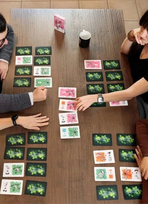 Blackrock Games - Juego de estrategia Symbiose