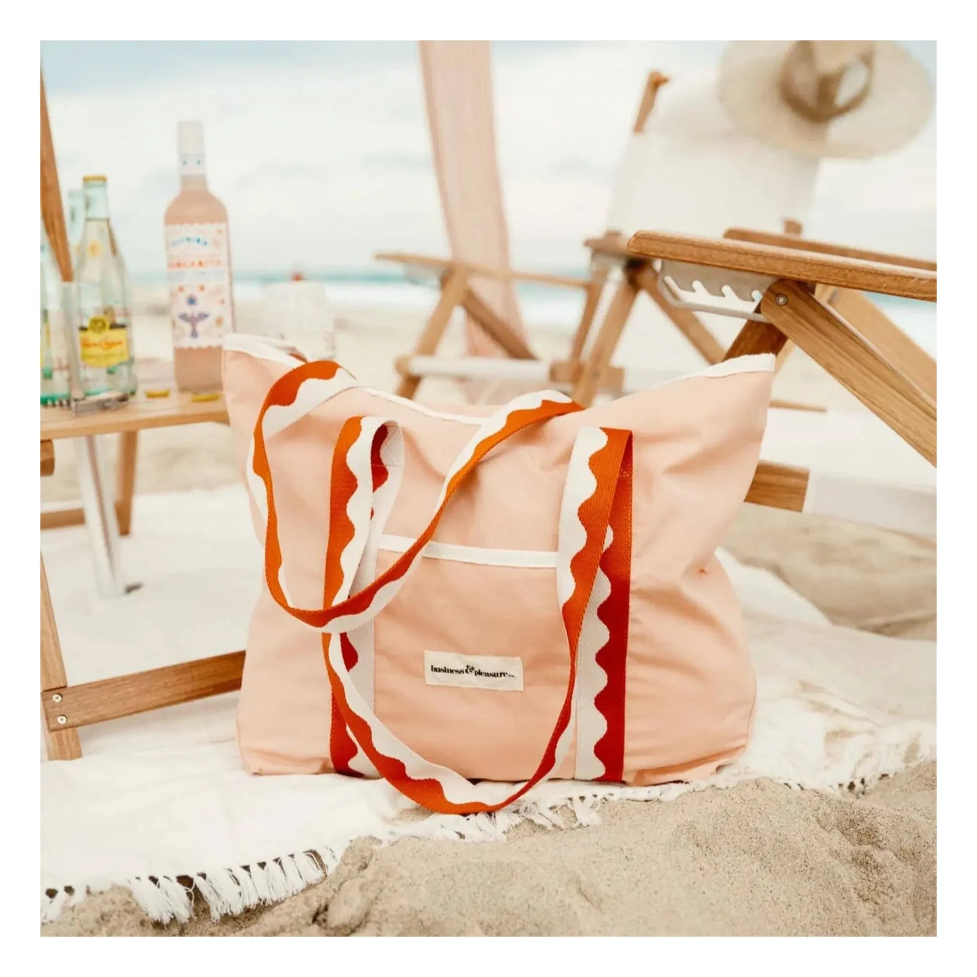 Business & Pleasure Co. - Bolsa de playa rosa