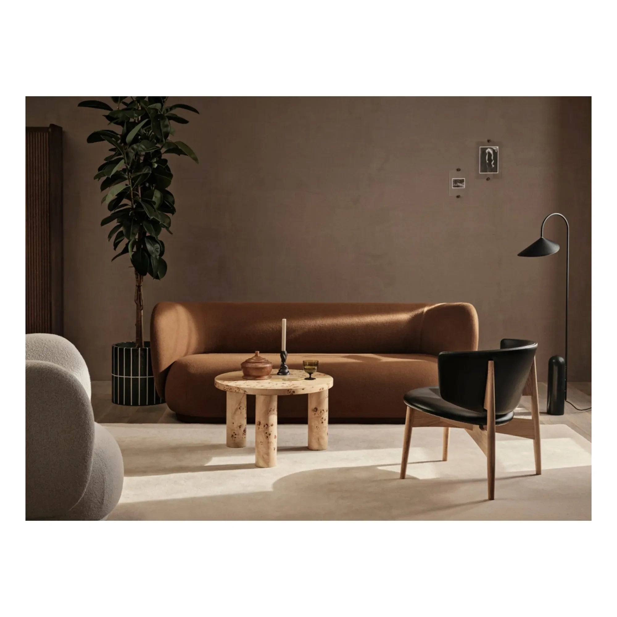 Ferm Living - Mesa de centro Post de chapa de álamo