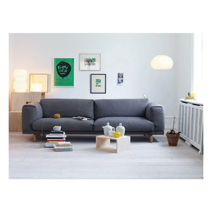 Muuto - Sofá de tres plazas Rest | Gris oscuro