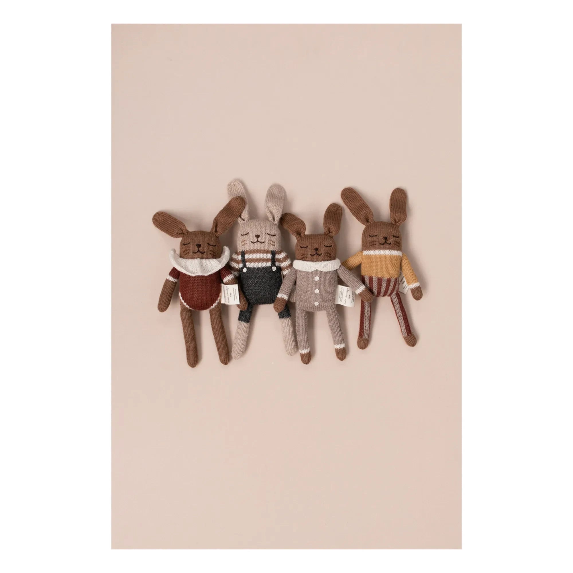 Main Sauvage - Juguete de peluche de conejo Siena Tulumlu