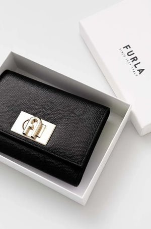 Billetera Furla