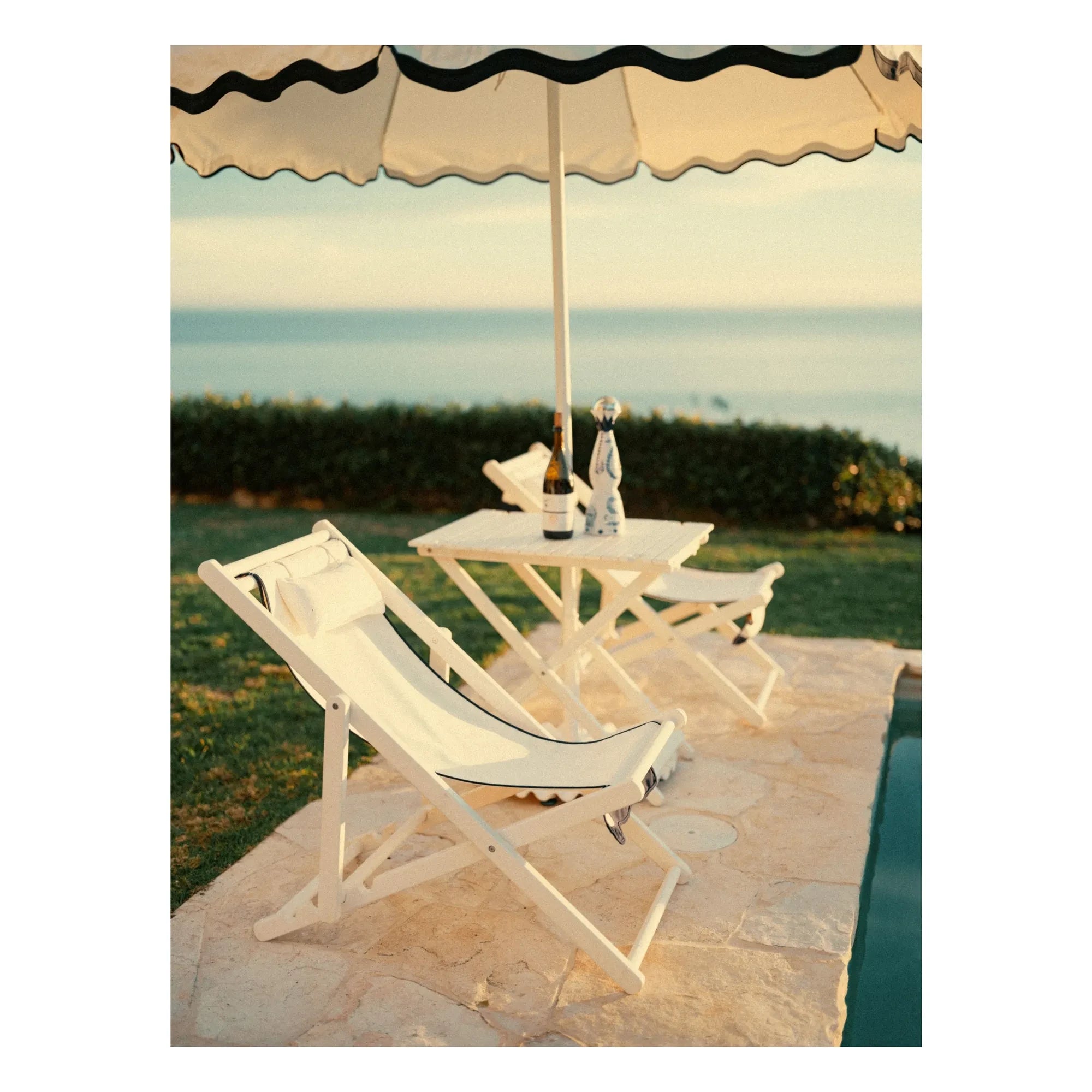 Business & Pleasure Co. - Tumbona Sling | Blanco