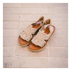 Mapache - Sandalias de piel | Color avena