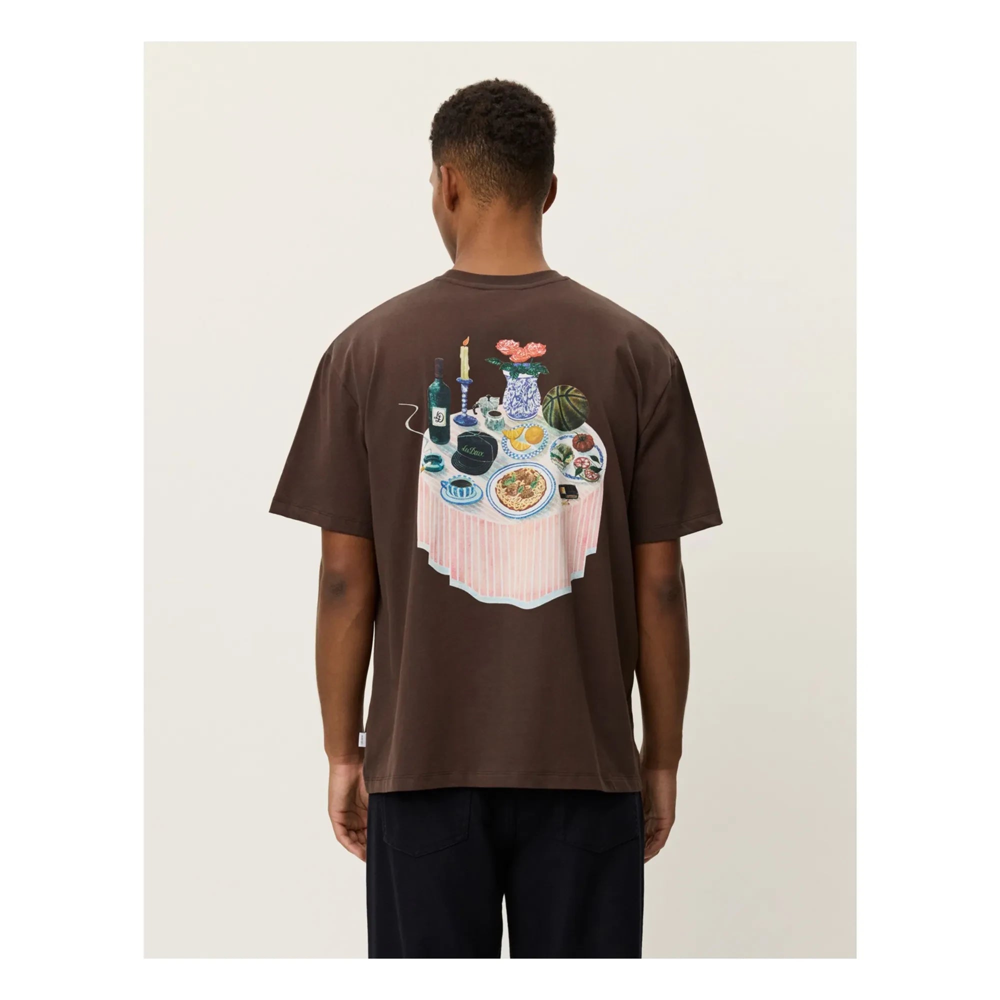 Les Deux - Camiseta de cuello redondo Cole de algodón orgánico | Marrón