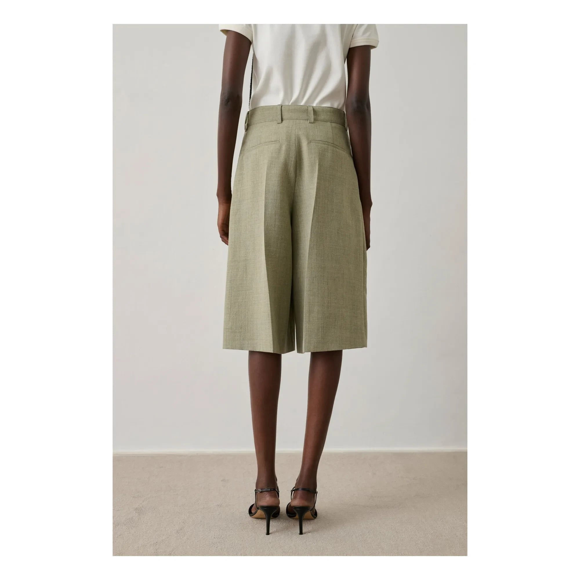 Soeur - Pantalón corto Bermuda Imogen | Almendra