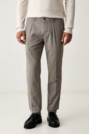 Pantalones de hombre Marc O'Polo de algodón y elastano