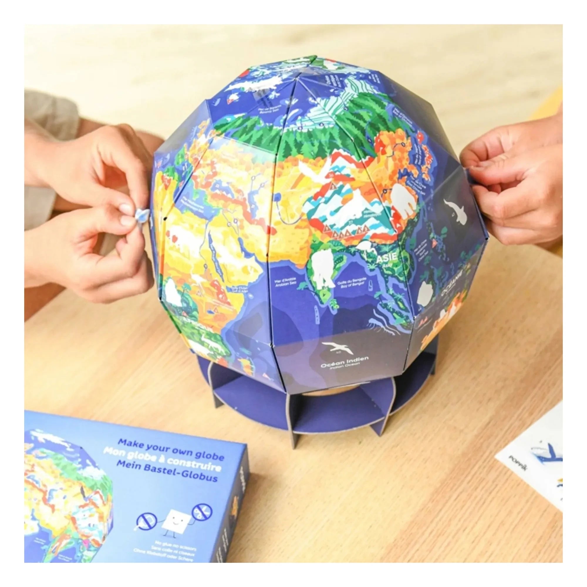 Poppik - Construyendo el Globo Nuestro Planeta