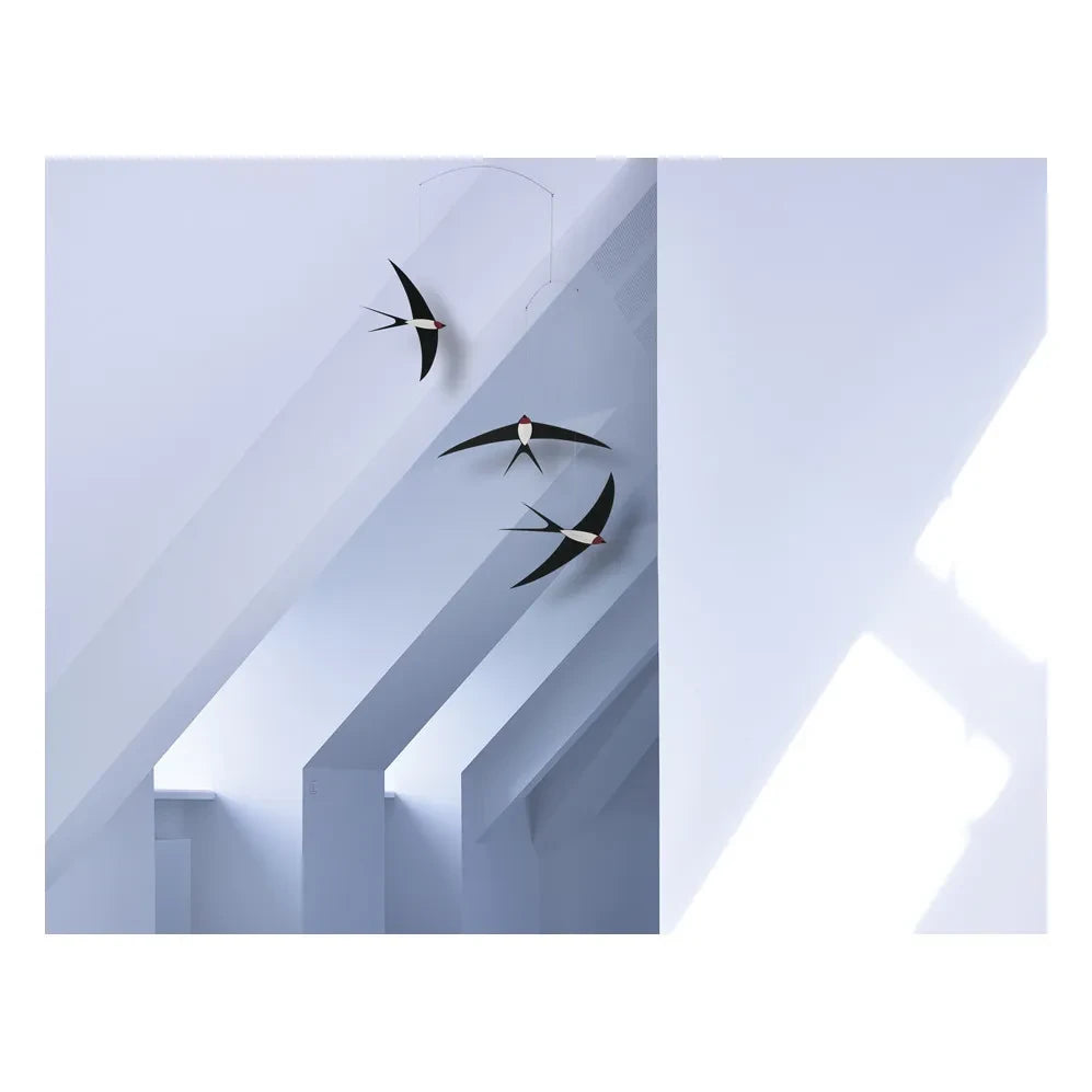 Flensted - Móvil de Golondrinas Voladoras