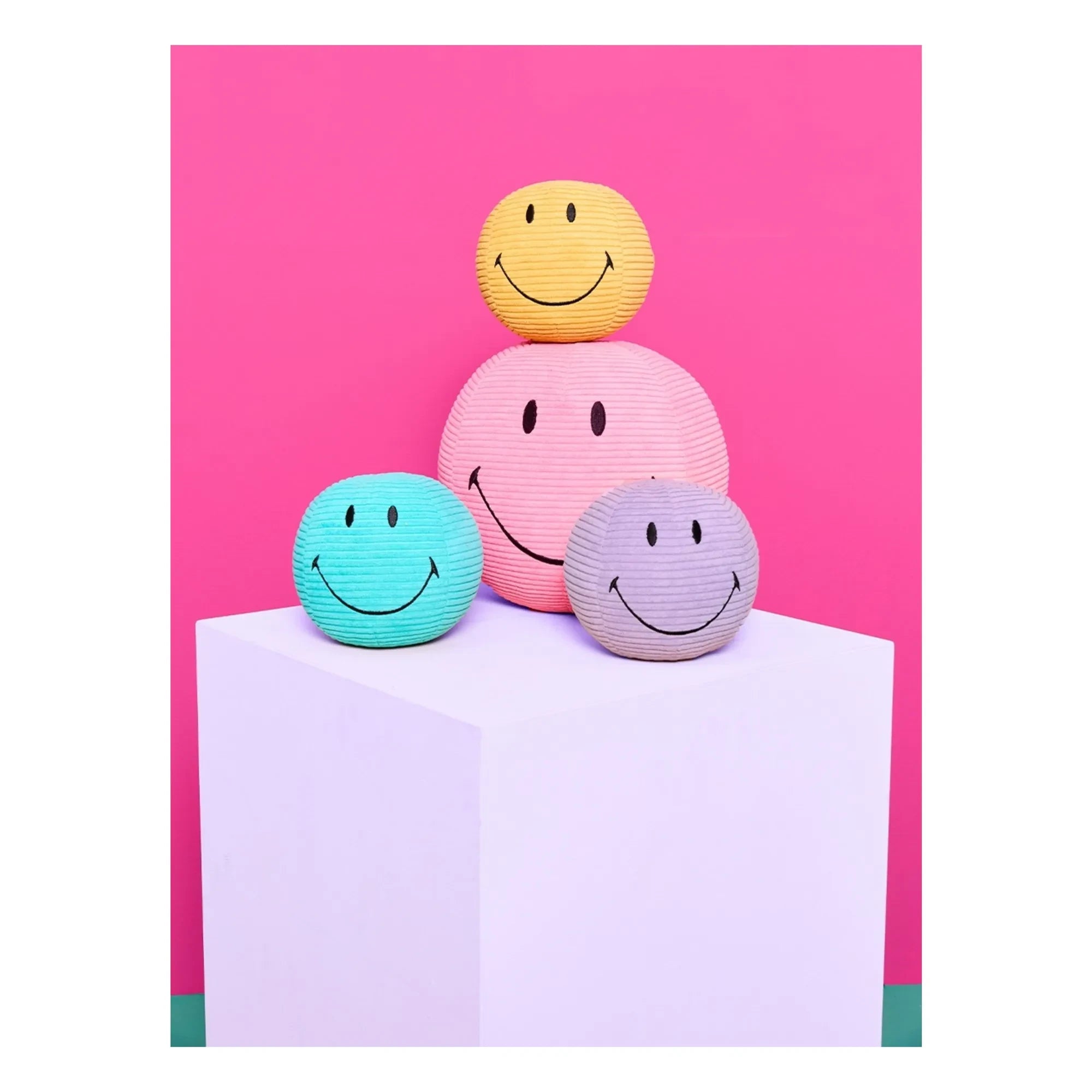 Bon Ton Toys - SMILEY - Peluche Smiley de pana aterciopelada | Amarillo