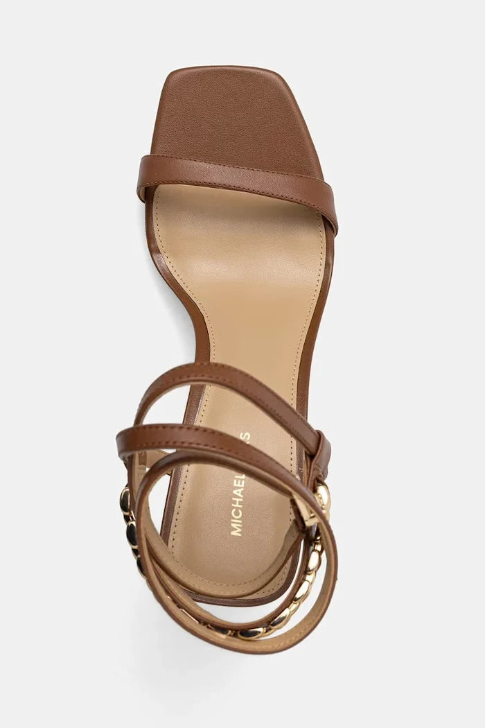 Sandalia de tacón de cuero Marcia de MICHAEL Michael Kors