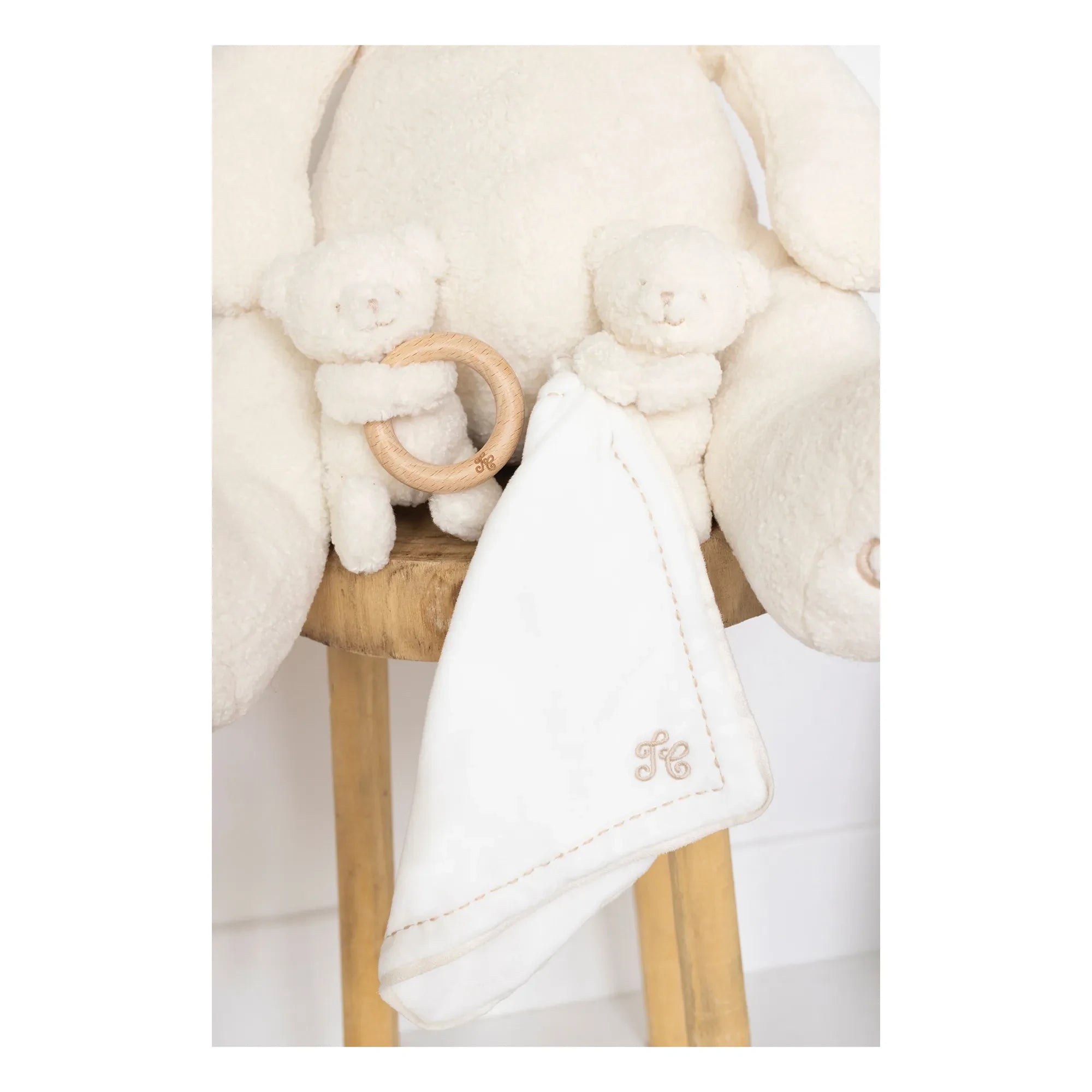 Tartine et Chocolat - Peluche de muselina Gastón
