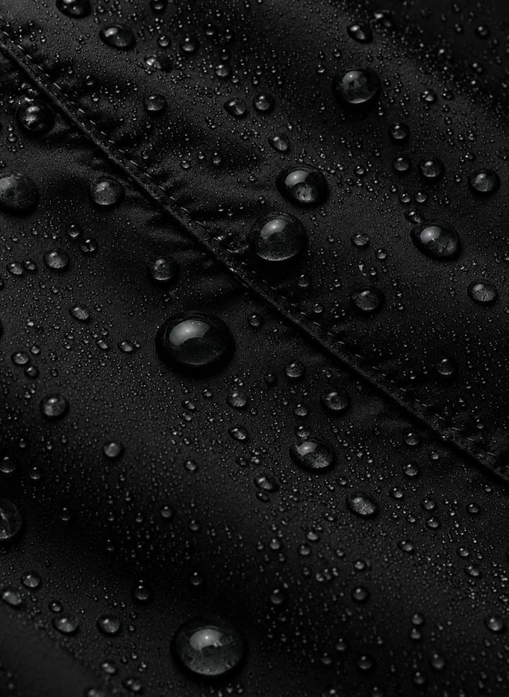 Töastie - Chaleco impermeable acolchado de fibra reciclada | Negro