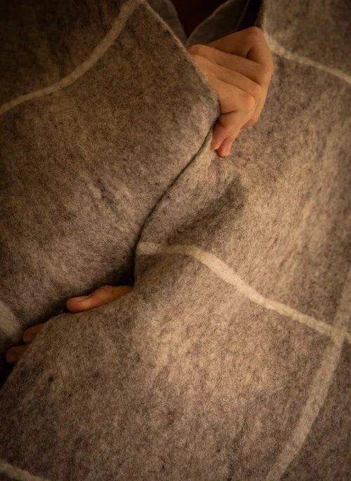 Muskhane - Manta de fieltro Nuno a cuadros | Heather Grey