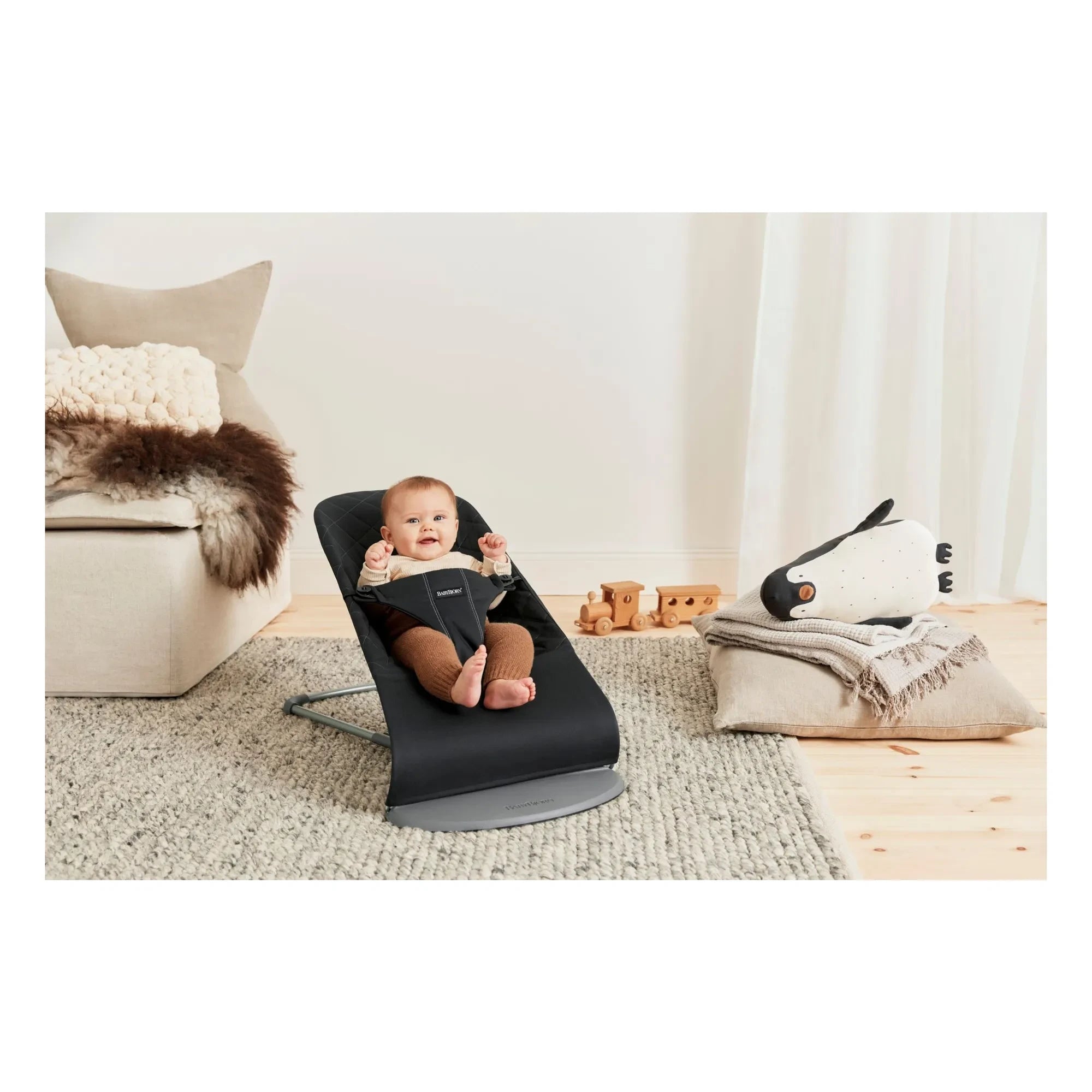 BabyBjörn - Hamaca Bliss de algodón acolchado | Negro