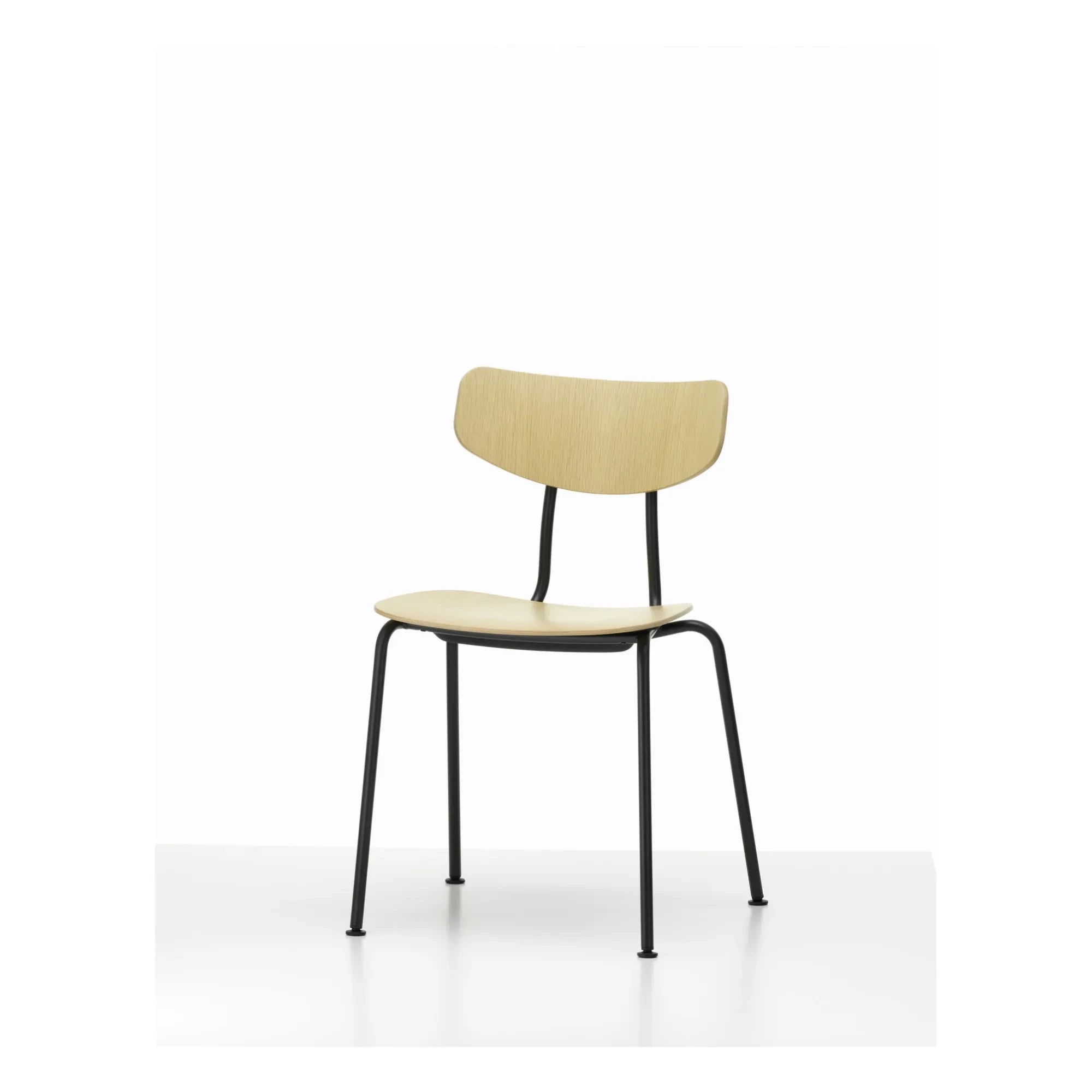 Vitra - Silla Moca de Jasper Morrison - Base Negra | Roble